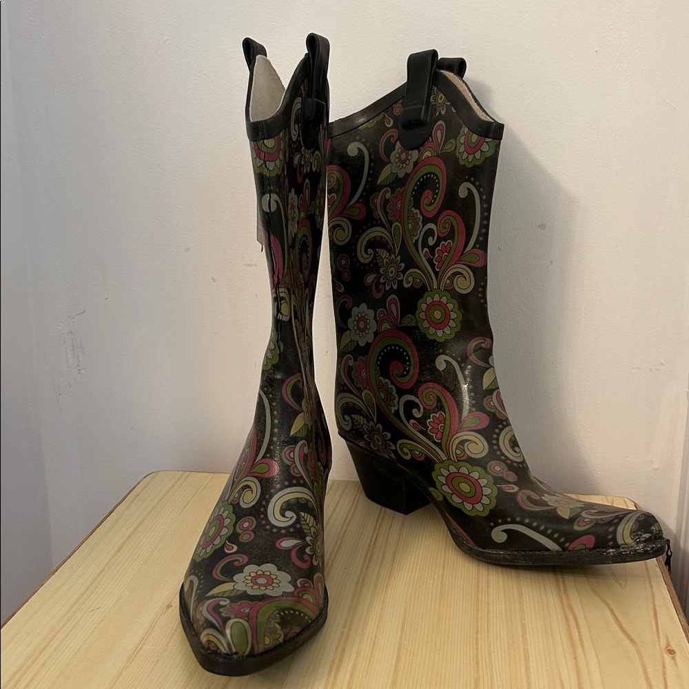 NWT Colourful Paisley Rubber Cowboy Boots